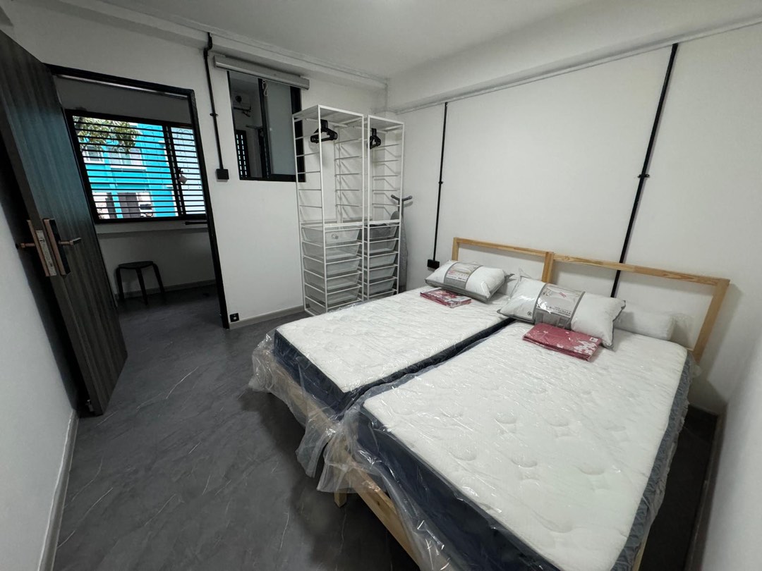 (Category: ) located in . Submitted by HDBCondoPropertyAgent (Listing ID 1352354052, Image 1). Description: .
