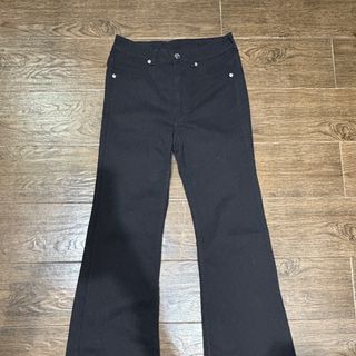 (Category: ) located in . Submitted by classy.closet (Listing ID 1352456384, Image 1). Description: .