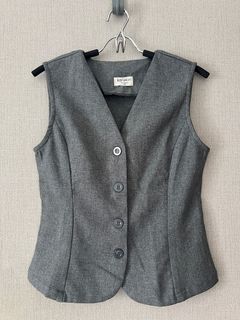 (Kategori: ) berada di . Dikirim oleh GoodGoods (ID iklan 1352441561, Gambar 1). Deskripsi: .