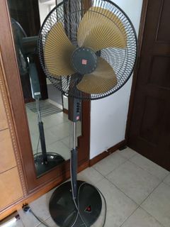 (Category: ) located in . Submitted by thariqiqbal (Listing ID 1352369478, Image 1). Description: .