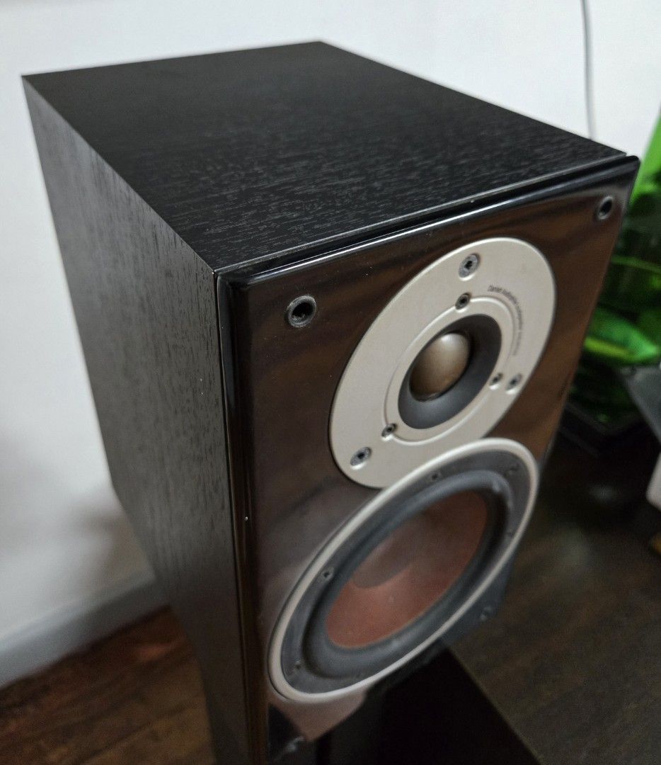DALI ZENSOR 1 + VOKAL CENTER (Category: Soundbars, Speakers & Amplifiers) located in Paranaque City. Submitted by paulbisnar (Listing ID 1352421595, Image 3). Description: 1. Dali Zensor 1 speaker pair 2. Dali Vokal Center speaker used but not abused. RFS : Cleaning up setup.