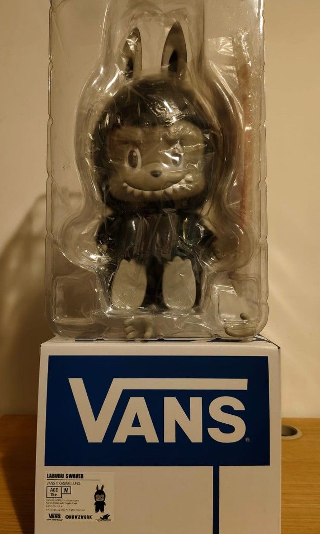 LABUBU SWAVER VANS X KASING LUNG @How2Work, 興趣及遊戲, 玩具