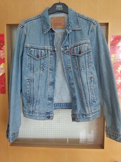 （分類：）位於 。 由 crownart 提交（商品編號 1352401951，圖片 1）。簡介： 。