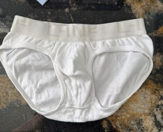 (Category: ) located in . Submitted by wk_____ (Listing ID 1347428656, Image 1). Description: .