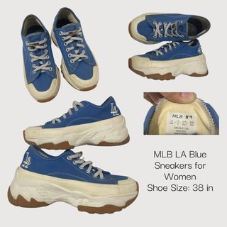 (Category: ) located in . Submitted by Reloved_Declutters (Listing ID 1352471914, Image 1). Description: .
