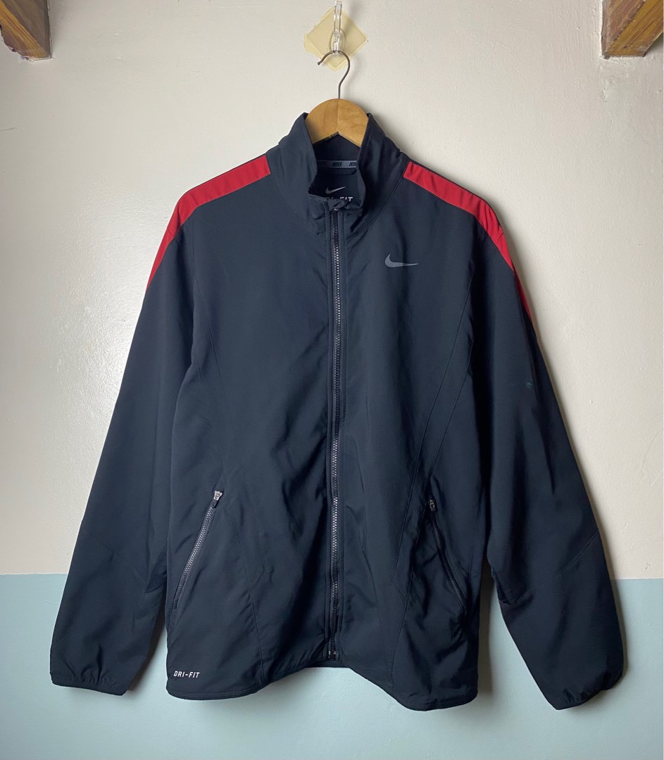 dri fit windbreaker