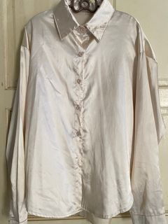 (Category: ) located in . Submitted by preloved_kc (Listing ID 1352394266, Image 1). Description: .