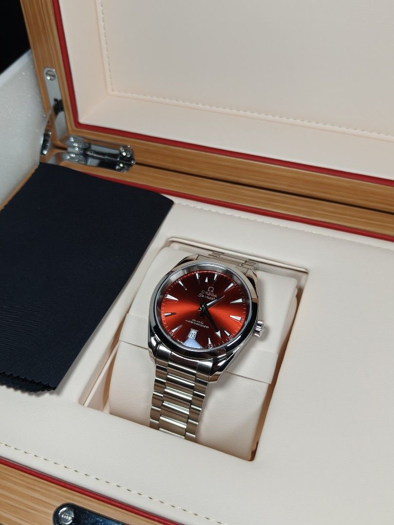 Omega Seamaster Aqua Terra (Category: Luxury Watches) located in Paranaque City. Submitted by your2guide (Listing ID 1352349162, Image 3). Description: Brand: Omega Model: Seamaster Aqua Terra with rae Terracotta Dial 38mm Year: 2023 Condition: Very good condition with sign of use micro scratches Details: Full set with original box and papers -Meet Up Only (Saturday and Sunday) -Meet up places (Alabang Town Center, Molito) -Open for authenticatio