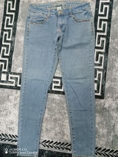 (Category: ) located in . Submitted by cha86_preloved (Listing ID 1352445916, Image 1). Description: .