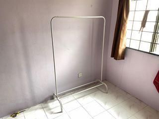 (Category: ) located in . Submitted by platlet (Listing ID 1352391161, Image 1). Description: .
