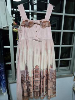 (Category: ) located in . Submitted by tkqin (Listing ID 1352464278, Image 1). Description: .