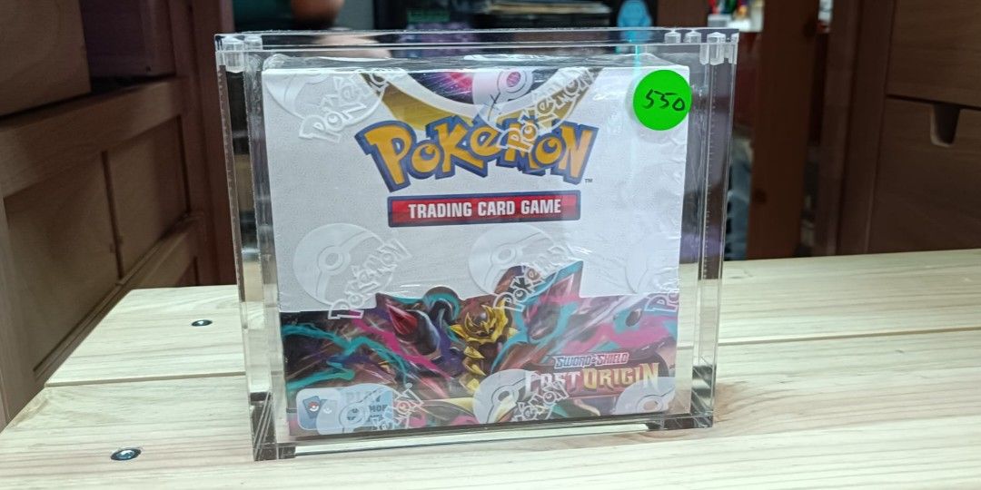 Pokemon TCG: Sword & Shield Lost Origin Booster Box + Acrylic Case ...