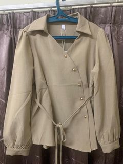 (Category: ) located in . Submitted by preloved_afi (Listing ID 1352402316, Image 1). Description: .
