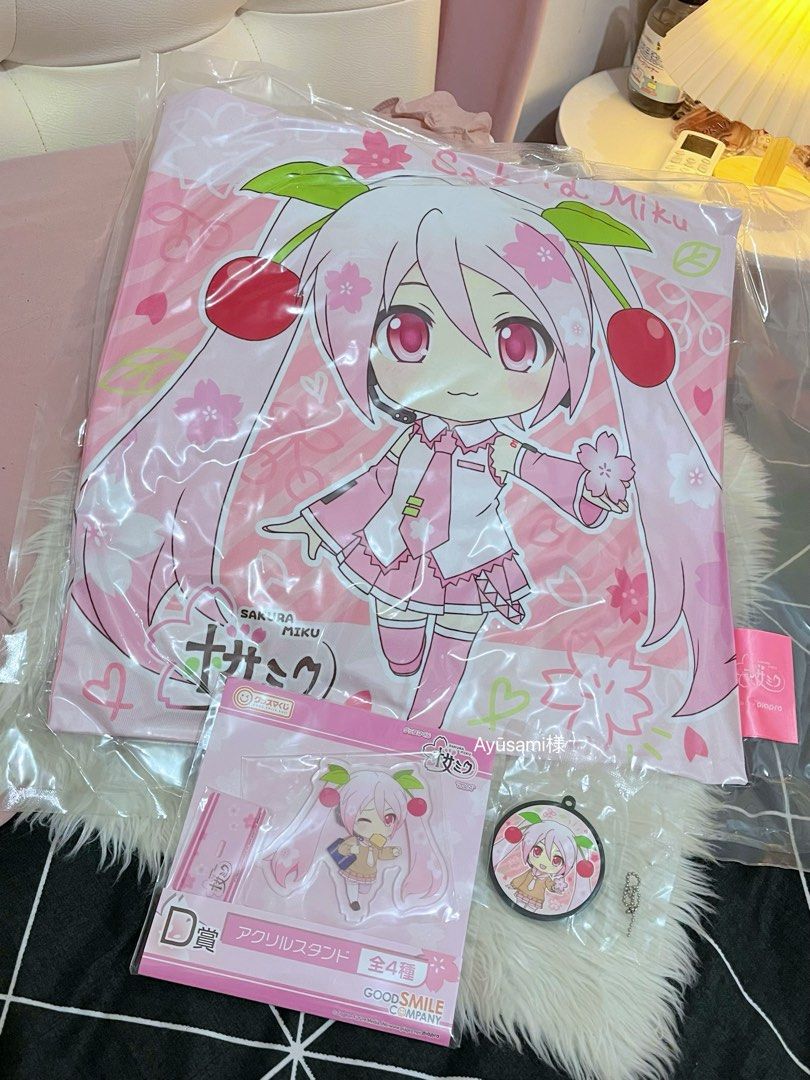 Sakura Hatsune Miku Bundle (Category: Character Goods) located in Subic. Submitted by ayusamicos (Listing ID 1352452001, Image 1). Description: 🌸 Sakura Hatsune Miku 💕 Fresh from Japan All authentic, brand new, & sealed > 1 pillow, 1 rubber keychain, 1 acrylic stand (random design will be sent) MOP: GCash. MOD: J&T Express. Sf will be shouldered by the buyer. .