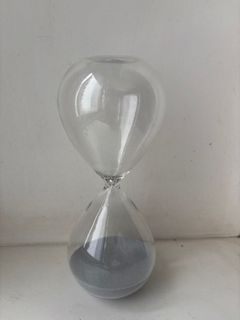 （分類：）位於 。 由 kitgum 提交（商品編號 1352418718，圖片 1）。簡介： 。