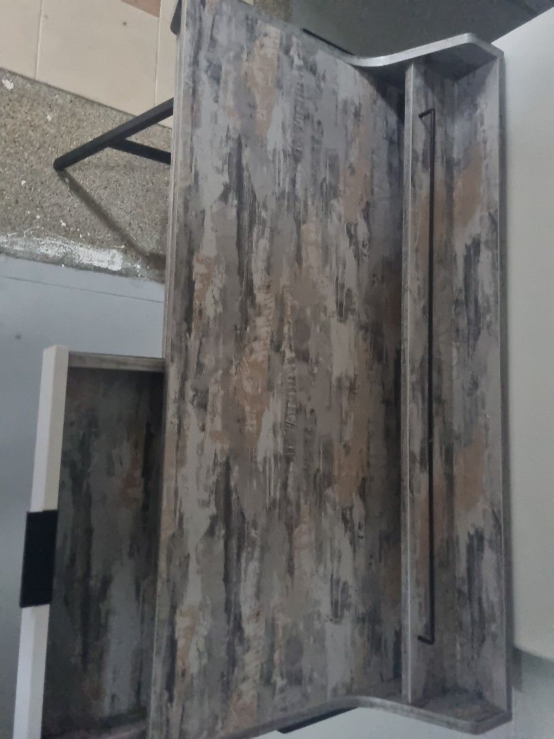 Study table (Category: Tables & Sets) located in Singapore. Submitted by sr1r4m (Listing ID 1352512467, Image 2). Description: can dismantle also but its according to your convinience... got it at 460.