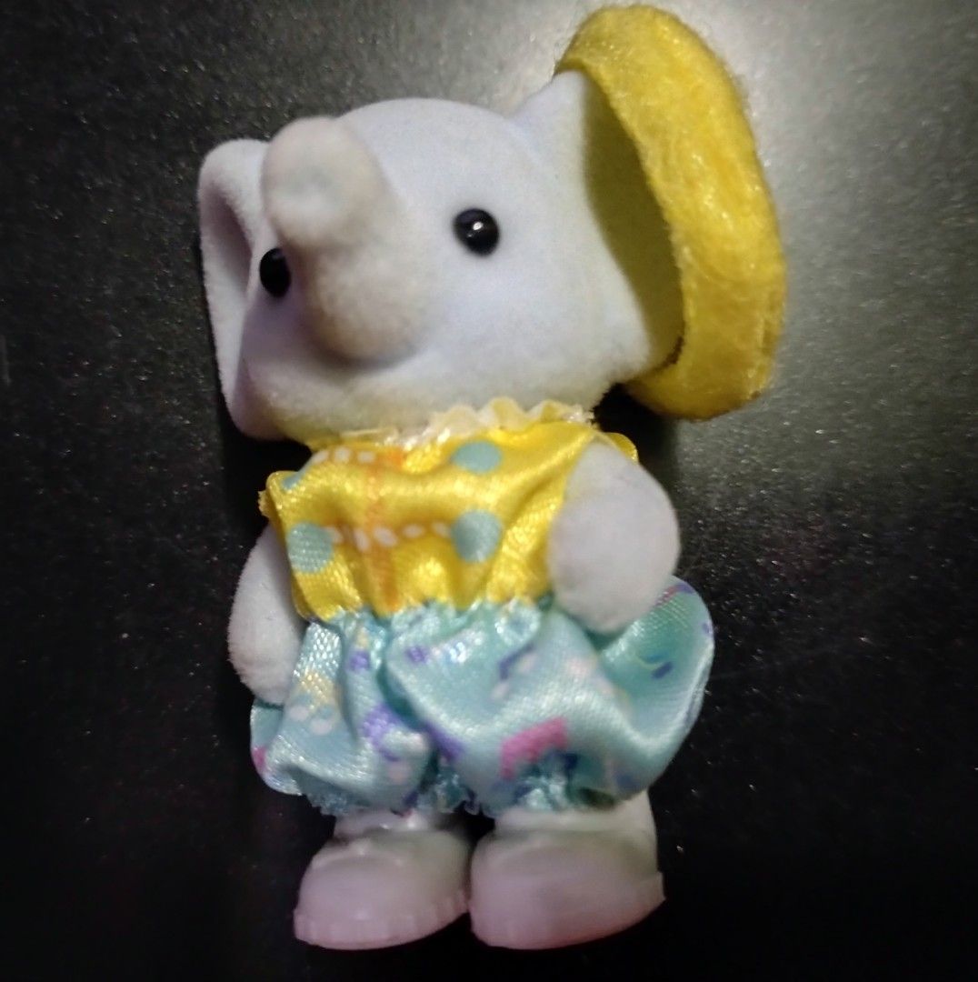 SYLVANIAN FAMILIES FLAIR ELEPHANT FAMILY WITH EPOCH ELEPHANT BABY (PLEASE READ DESCRIPTION) (Category: Figurines & Statues) located in Manila. Submitted by rullieby (Listing ID 1352495615, Image 3). Description: Will need to sell my Elephant Family, Flair po sya (yung kamay hindi katulad ng sa New versions na flat), will be including po yung Elephant Baby (with shoes) as a package na for a total of PHP 2000. WALA PONG HALOS DAMAGE YUNG MGA FIGURE