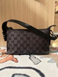 (Category: ) located in . Submitted by 89syahir (Listing ID 1352423149, Image 1). Description: .