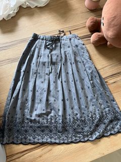 (Category: ) located in . Submitted by shoptill1drop (Listing ID 1352399524, Image 1). Description: .