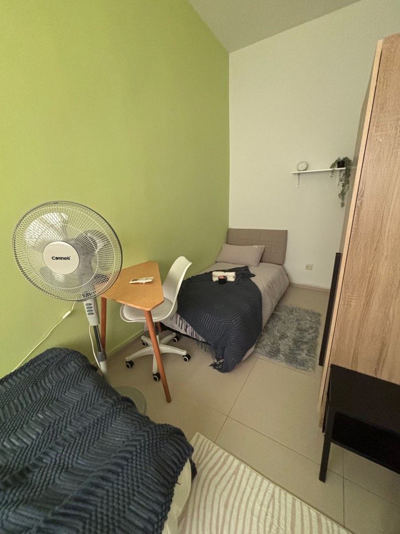(Category: ) located in . Submitted by chngpeilin (Listing ID 1352581508, Image 1). Description: .