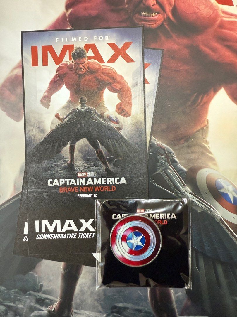 美國隊長4 A3珍藏海報+IMAX海報連紀念珍藏幣, 興趣及遊戲, 收藏品及紀念品, 明星周邊- Carousell
