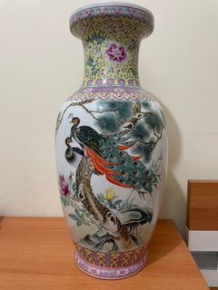 （分類：）位於 。 由 franco.cl 提交（商品編號 1352650539，圖片 1）。簡介： 。