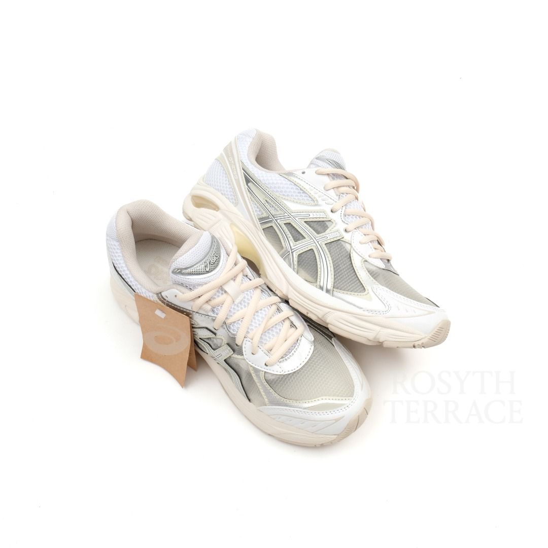 SALE :【Above the Clouds x ASICS / GT-2160 (WHITE) / US9】 (Category: Sneakers) located in Singapore. Submitted by rosythterrace (Listing ID 1352587959, Image 3). Description: - Brand new w box ******************************************* 《Store Visit》 Walk-ins are now welcome! (Max 4 pax) We recommend booking in advance. On fully booked days, we still welcome walk-ins — a waiting area is available. Mon – Fri | 11:00 AM – 5:30 PM Sat & Sun | 11:00 A