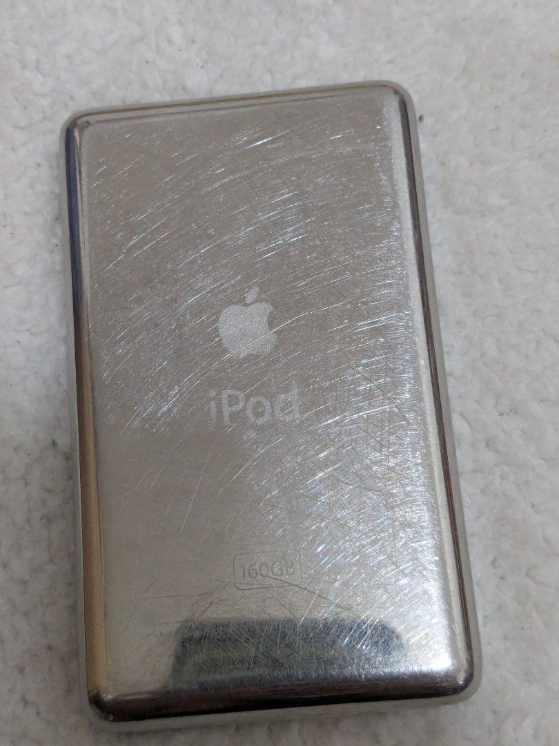 Apple iPod Classic 6th Gen Silver (160gb) (Category: Portable Music Players) located in Binmaley. Submitted by northpixel (Listing ID 1352555339, Image 2). Description: Apple iPod Classic 6th Gen Silver (160gb) Good condition Good battery life (20+ hours of music) Good hdd condition Can sync well on itunes With songs included (5000+) Unit and cable only ✅8500 fixed ✅Available via COD/Gcash payment ✅PM Note: Our iPods are tested before they get li