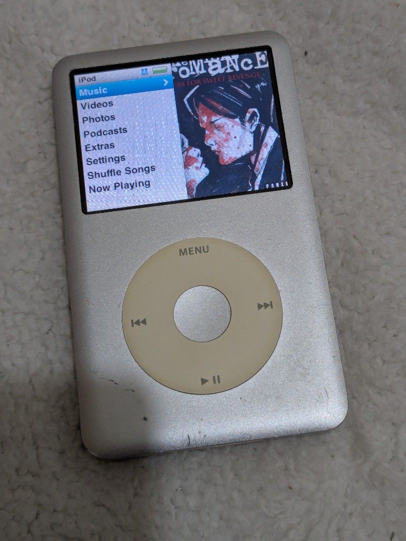 Apple iPod Classic 6th Gen Silver (160gb) (Category: Portable Music Players) located in Binmaley. Submitted by northpixel (Listing ID 1352555339, Image 1). Description: Apple iPod Classic 6th Gen Silver (160gb) Good condition Good battery life (20+ hours of music) Good hdd condition Can sync well on itunes With songs included (5000+) Unit and cable only ✅8500 fixed ✅Available via COD/Gcash payment ✅PM Note: Our iPods are tested before they get li