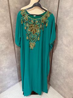 (Category: ) located in . Submitted by _vanitypreloved (Listing ID 1352549331, Image 1). Description: .