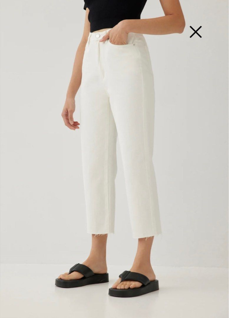 Aurelie High Rise Straight Crop Jeans (Category: Jeans) located in Pasig City. Submitted by mfl24 (Listing ID 1352602434, Image 2). Description: Brand new. Size chart attached but runs big. Very nice cloth. .
