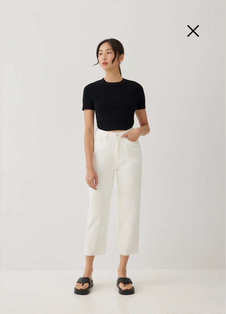 Aurelie High Rise Straight Crop Jeans (Category: Jeans) located in Pasig City. Submitted by mfl24 (Listing ID 1352602434, Image 1). Description: Brand new. Size chart attached but runs big. Very nice cloth. .