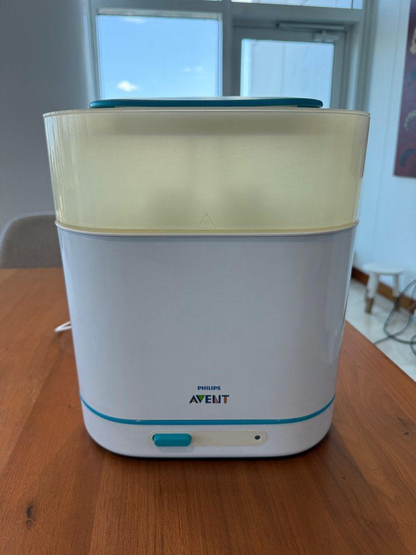 Avent 3-in- 1 Steam Sterilizer (Category: Breastfeeding & Bottle Feeding) located in Makati City. Submitted by vjcchan (Listing ID 1352572815, Image 1). Description: Original Price : Php6,999.75 RFS: outgrown / not needed - Kills 99.9% of harmful germs - Sterilizes in 6 minutes - Fits 6 Philips Avent bottles (330ml/11oz) - Adjustable 3-in-1 design No box No manual Unit only .