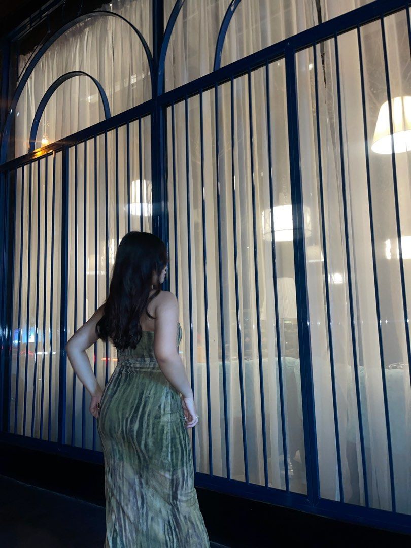 Bershka Dress Bodycon (Category: Dresses) located in Quezon City. Submitted by mthings (Listing ID 1352525630, Image 1). Description: Used once for bday shoot S-M.