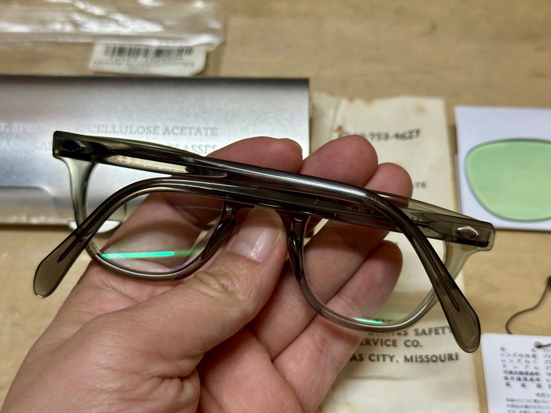 新しいエルメス Culture Bank GI Glasses size (S) green 42-24 1960s vintage 小物