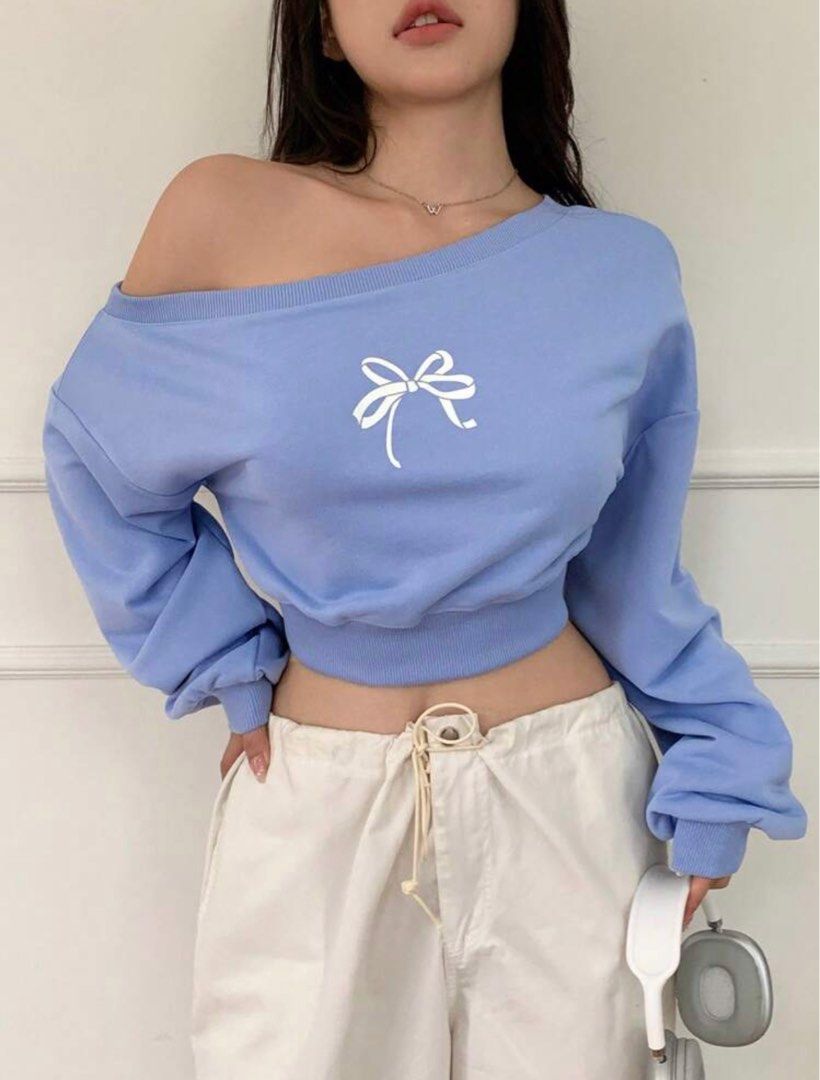 DAZY bowknot off shoulder (Category: Longsleeves) located in Hermosa. Submitted by blueeeming (Listing ID 1352567318, Image 2). Description: .