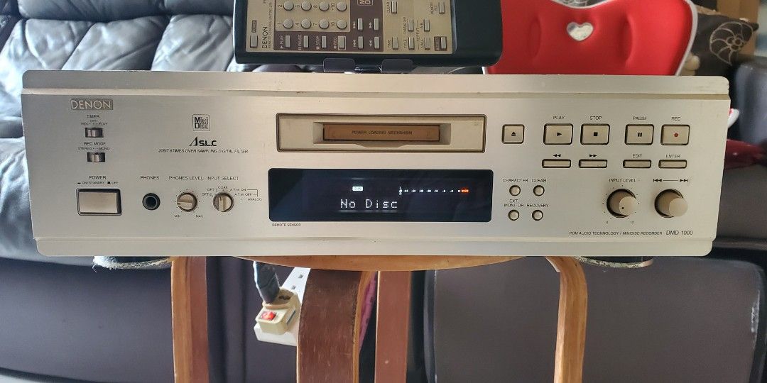 DENON DMD-1000 MDデッキ リモコン・取扱説明書付き DENON DMD-1000 MDデッキ リモコン・取扱説明書付き
