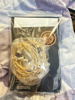 （分類：）位於 。 由 twai1996 提交（商品編號 1352677335，圖片 1）。簡介： 。