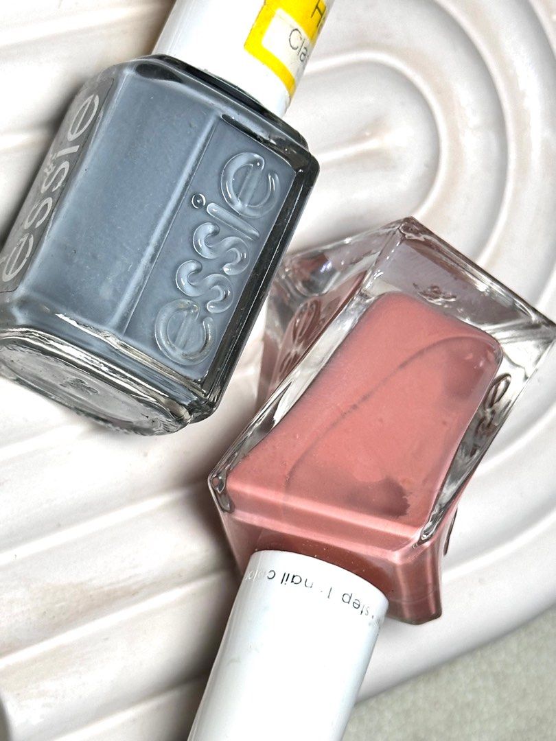 Essie Polish Bundle (Category: Hands & Nails) located in Las Pinas. Submitted by _bernadetteg (Listing ID 1352560230, Image 3). Description: Essie Nail Polish bundle for only 500 pesos Petal Pushers and Pinned Up Good as new. Lightly used RFS: too much nail polish.