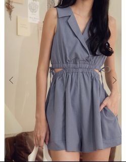 (Category: ) located in . Submitted by luvshopping101 (Listing ID 1352642508, Image 1). Description: .