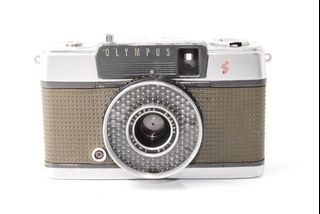 (Category: ) located in . Submitted by bmcpreloved (Listing ID 1352581475, Image 1). Description: .