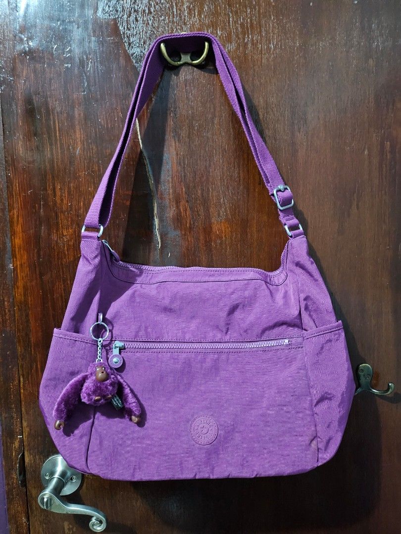 Kipling large crossbody/shoulder bag - Purple (Category: Cross-body Bags) located in San Pedro. Submitted by allenaaa (Listing ID 1352675759, Image 1). Description: Kipling large crossbody/shoulder bag - Purple Never used Guaranteed authentic.