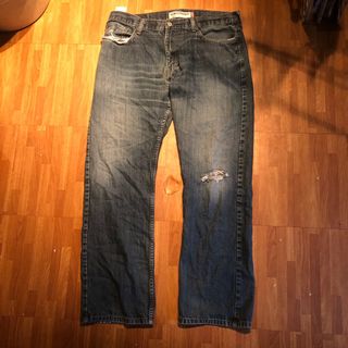 (Category: ) located in . Submitted by johnlloydm99208 (Listing ID 1352552300, Image 1). Description: .