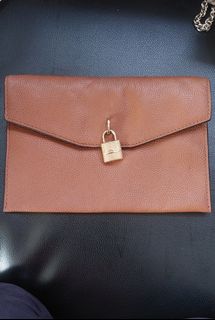 (Kategori: ) berada di . Dikirim oleh istylebelsbabyy (ID iklan 1352576089, Gambar 1). Deskripsi: .