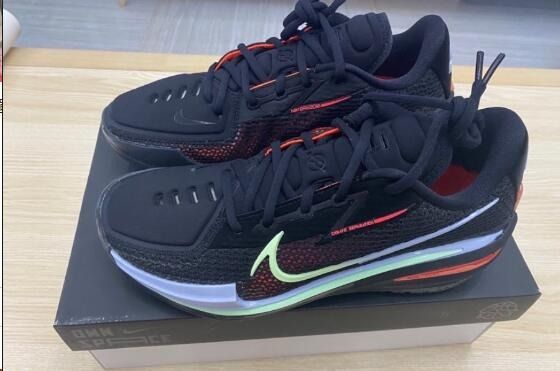 Nike Air Zoom GT Cut Black Crimson Green, 男裝, 鞋, 波鞋- Carousell