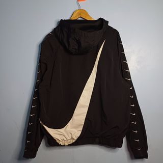 (Category: ) located in . Submitted by present.thrift (Listing ID 1352671862, Image 1). Description: .