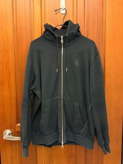 由 nikeid07 (刊登 ID 1352590927，圖片 1) 提交，位於 的 (類別：)，說明：。