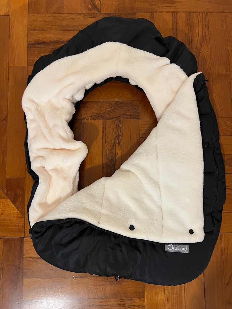 Orzbow universal baby car seat foot muff, 兒童＆孕婦用品, 外出用品
