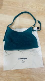 (Kategori: ) berada di . Dikirim oleh riskar (ID iklan 1352666295, Gambar 1). Deskripsi: .