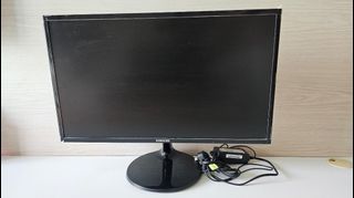 (Category: ) located in . Submitted by vmccmv (Listing ID 1352595010, Image 1). Description: .